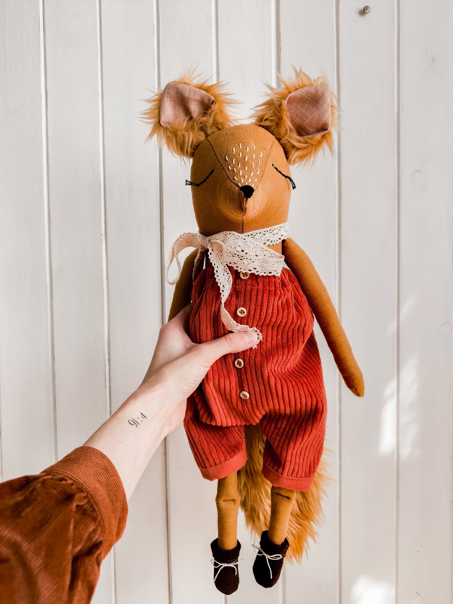 Roger the Fox • Stuffed Linen Toy