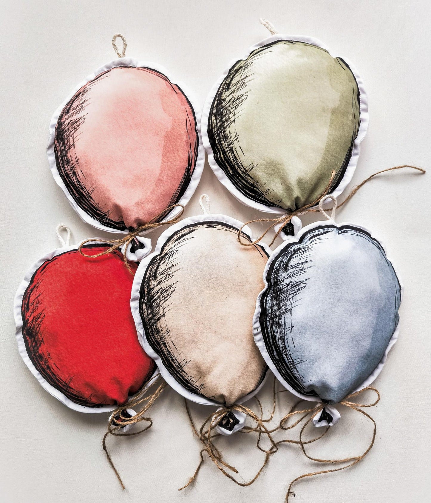 Winnie the Pooh and Piglet Balloon Wall Hanging