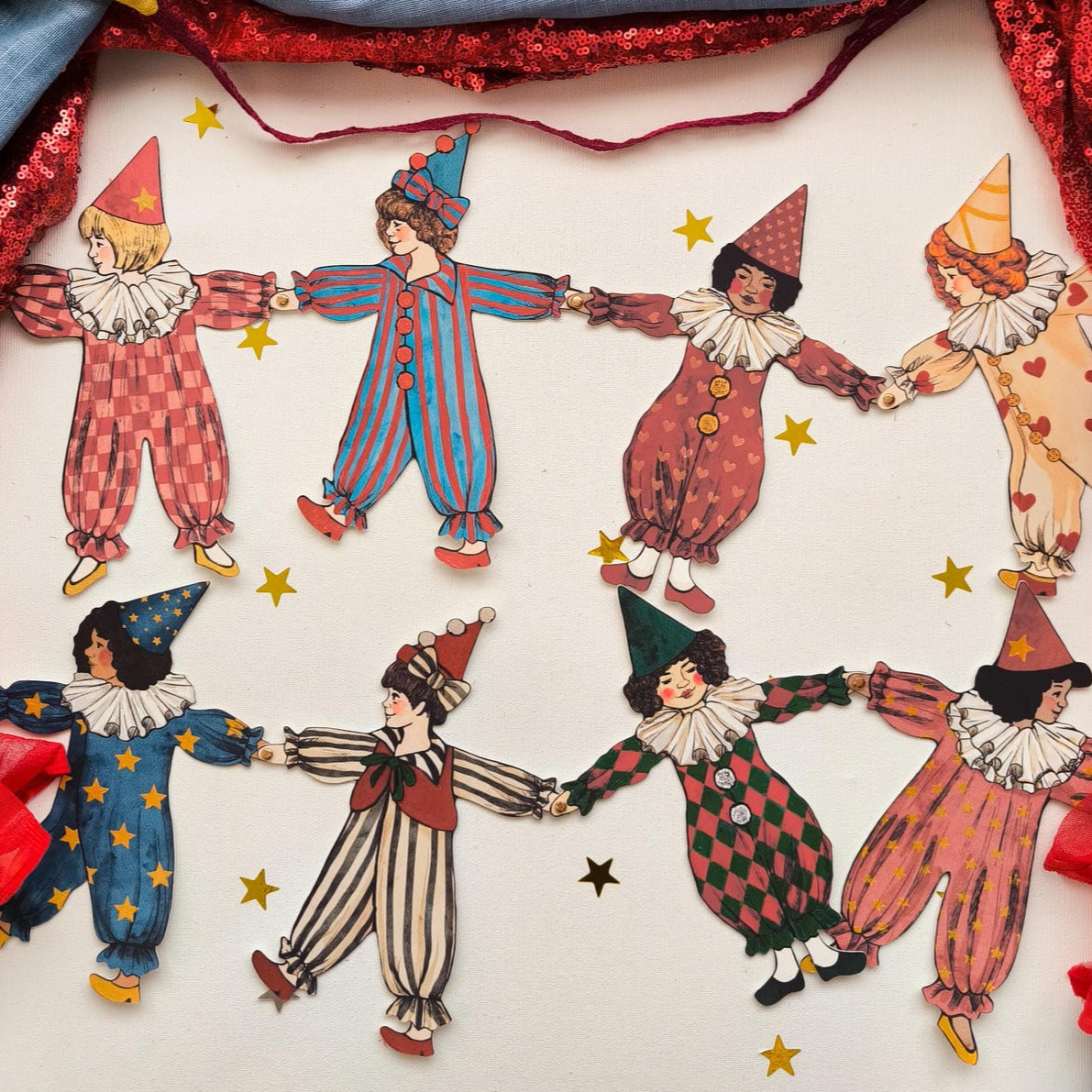 Paper Pierrots Garland