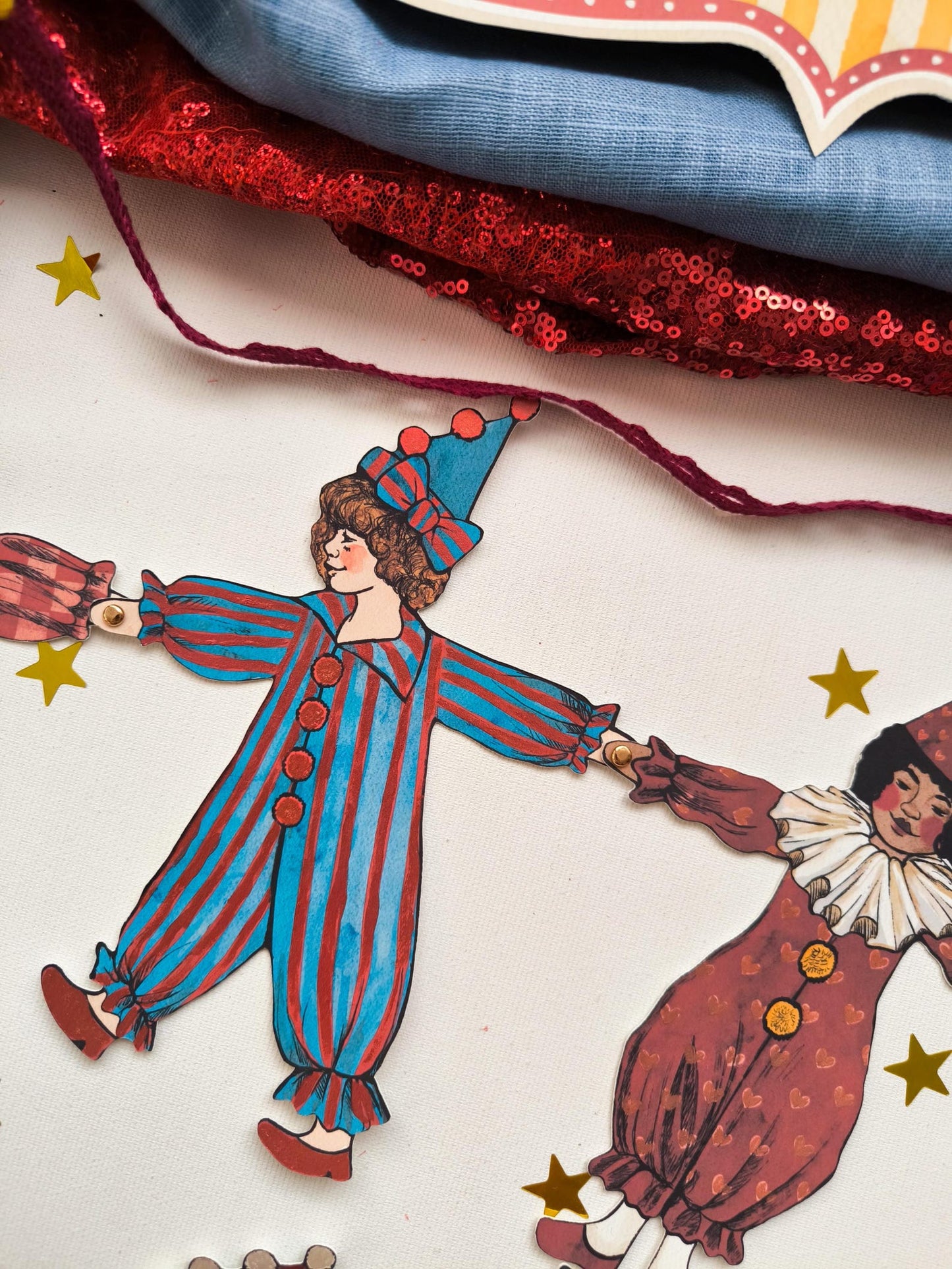 Paper Pierrots Garland