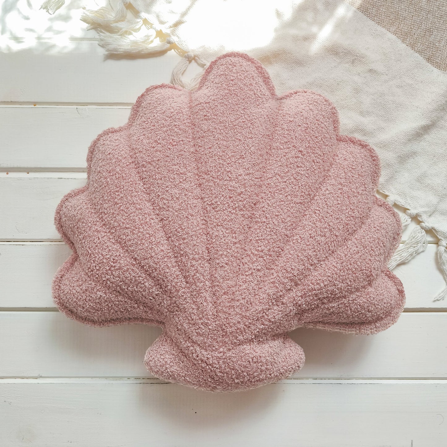Bouclé Seashell Cushion