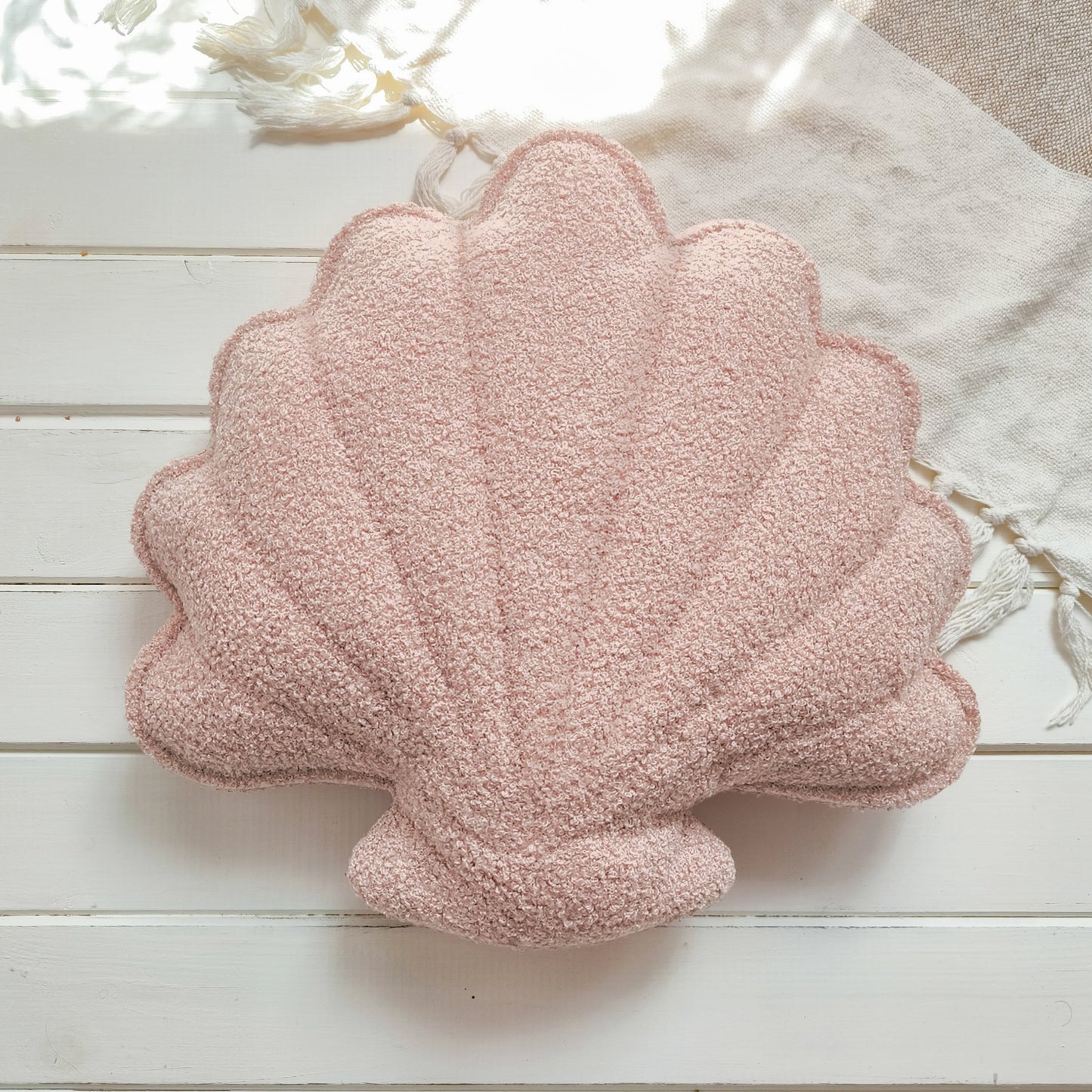 Bouclé Seashell Cushion