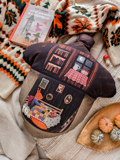 Acorn Cushion