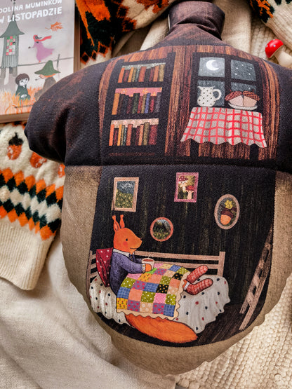 Acorn Cushion