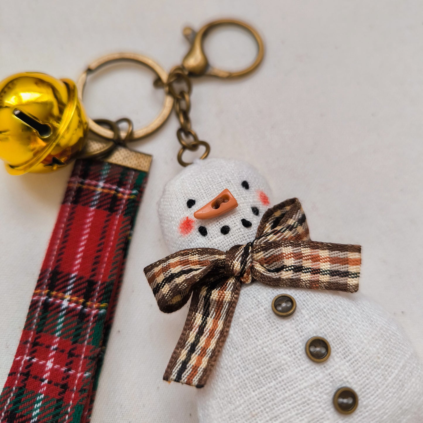 Christmas Keychain with Linen Snowman