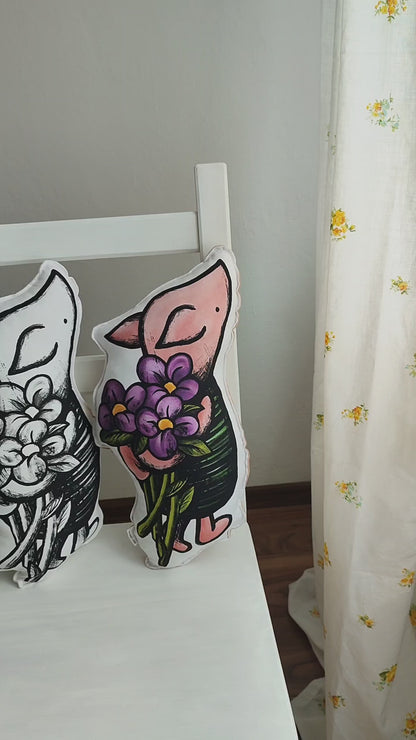 Piglet Throw Pillow (color)