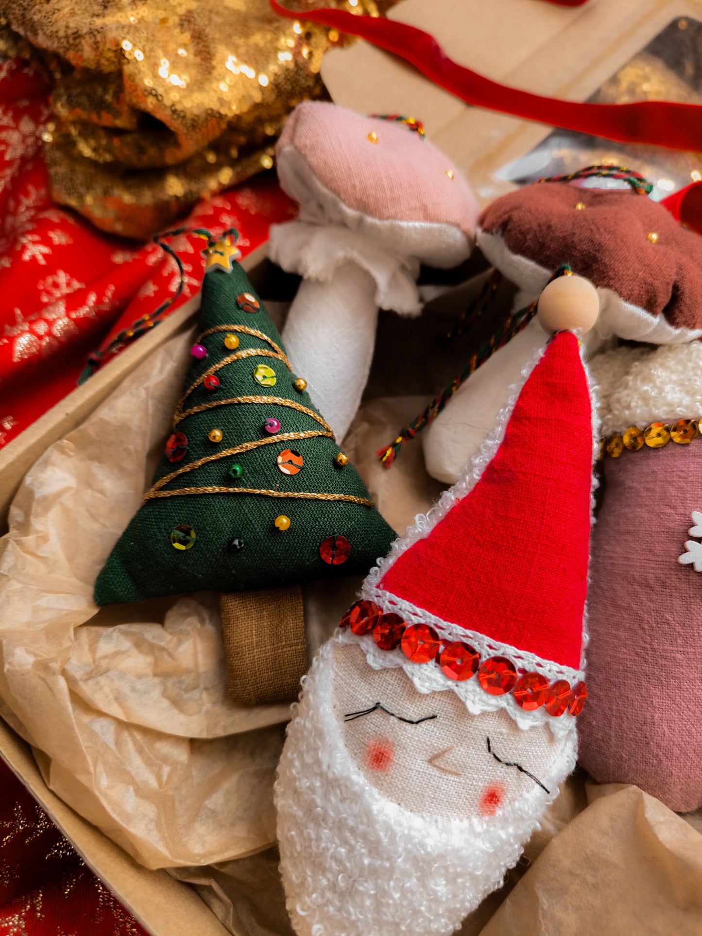 Linen Christmas Tree Decorations Set in Box