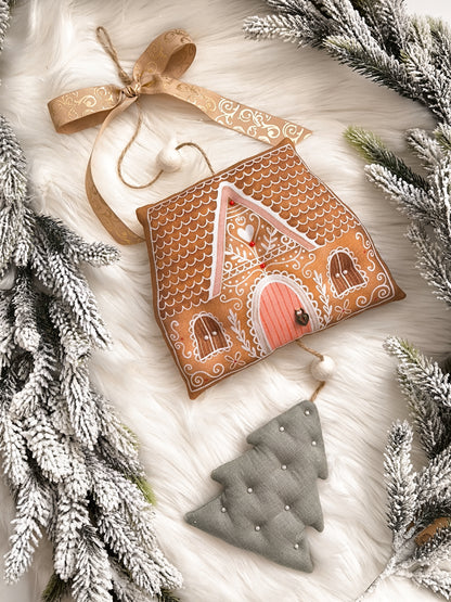 Christmas Wall Hanging Gingerbread House & Linen Tree