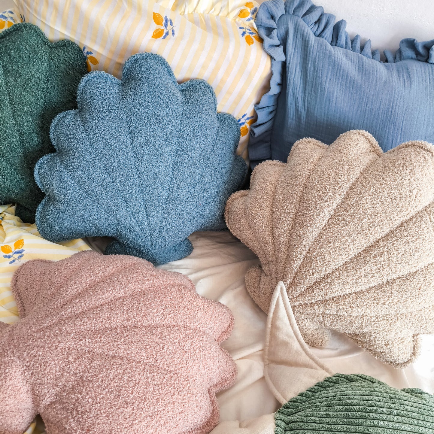 Bouclé Seashell Cushion