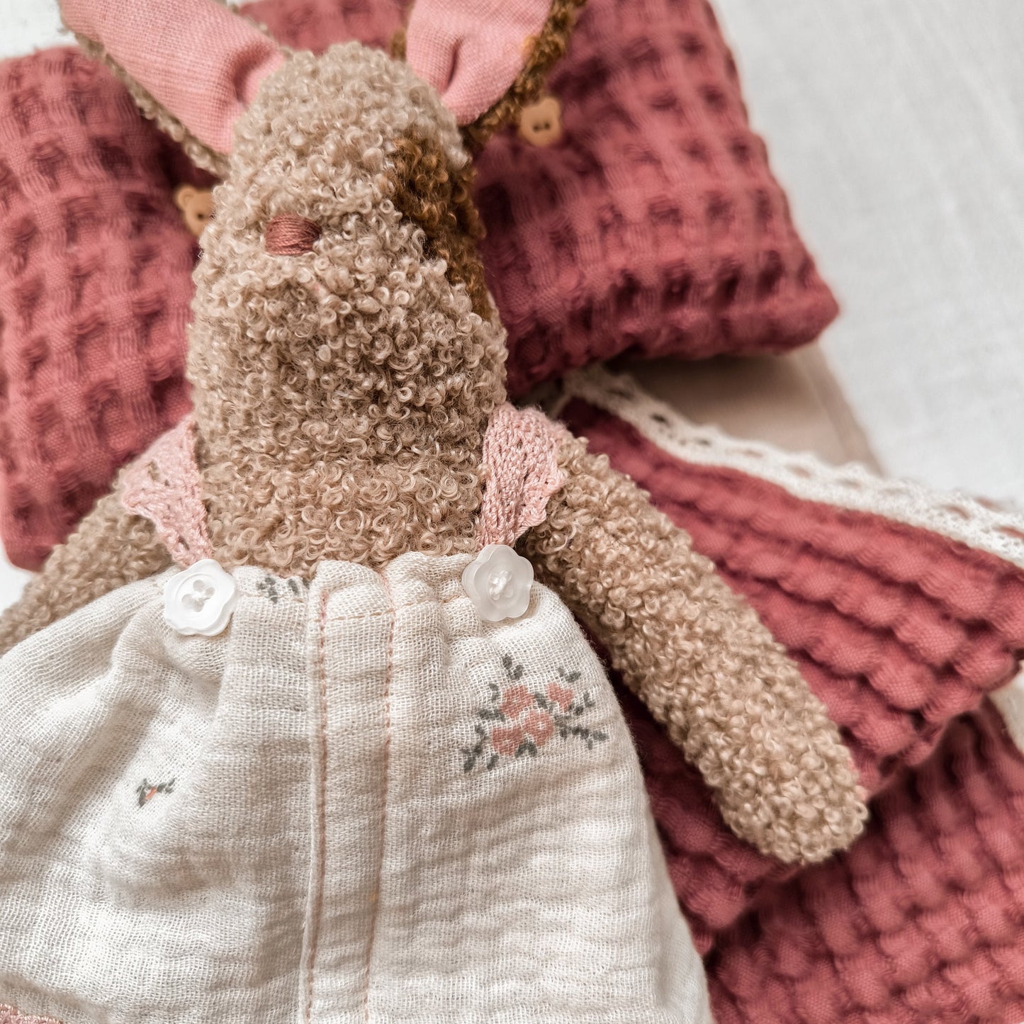 Heirloom Bunny Molly + Mini Bedding Set