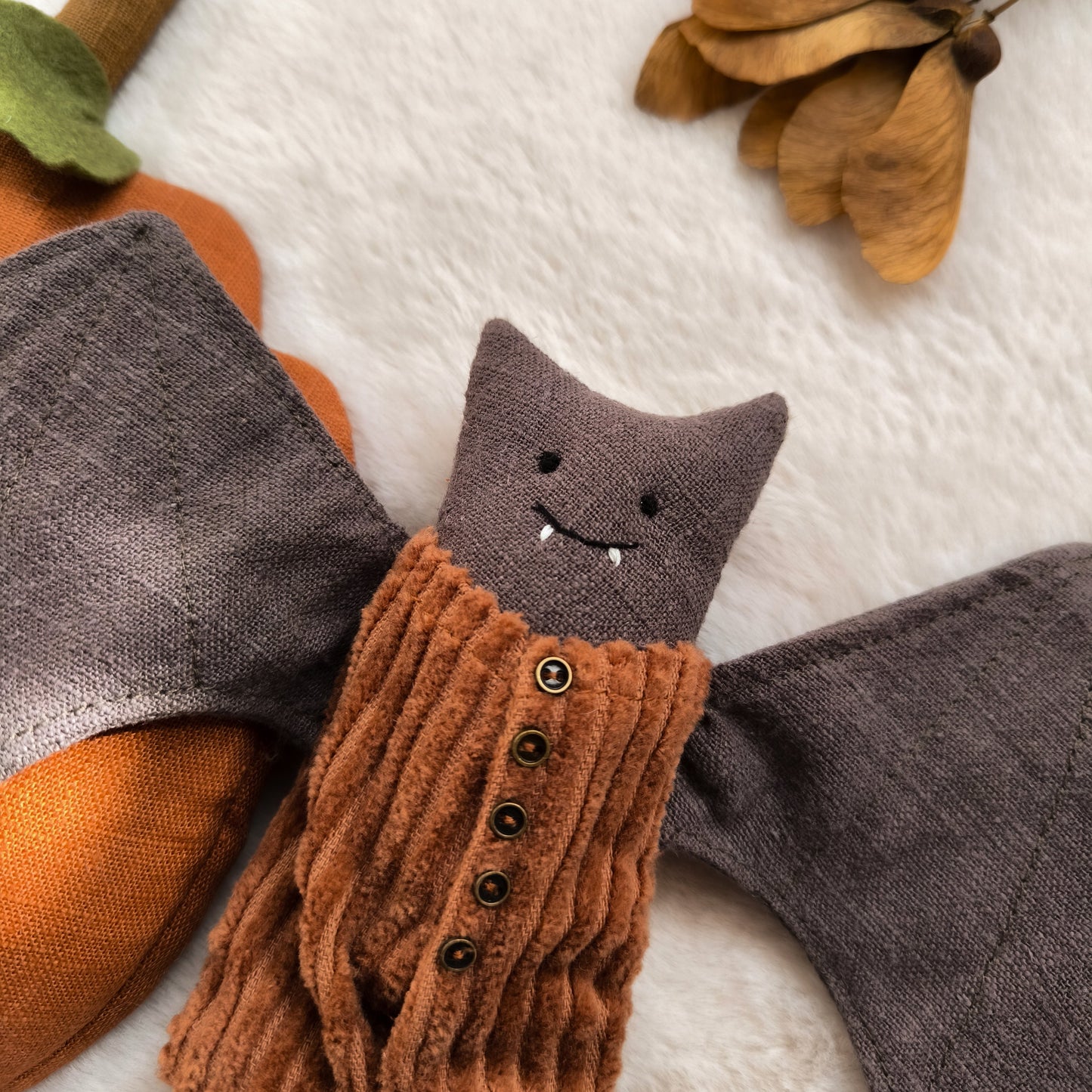 Linen Bat in Pumpkin Pocket