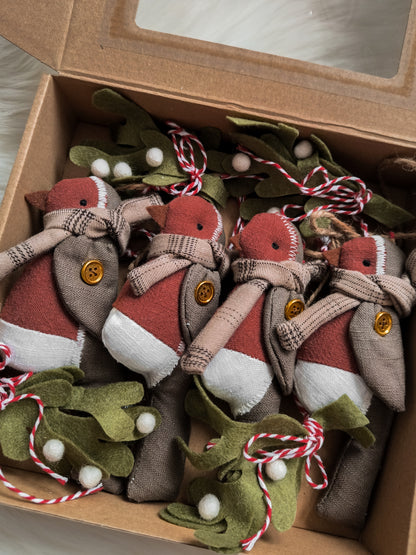 Birds & Mistletoe Garland