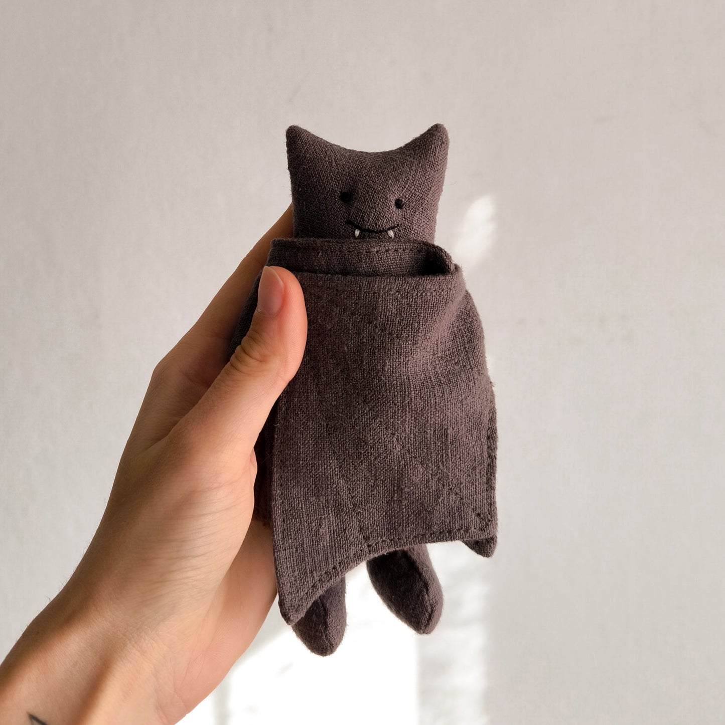Linen Bat in Pumpkin Pocket
