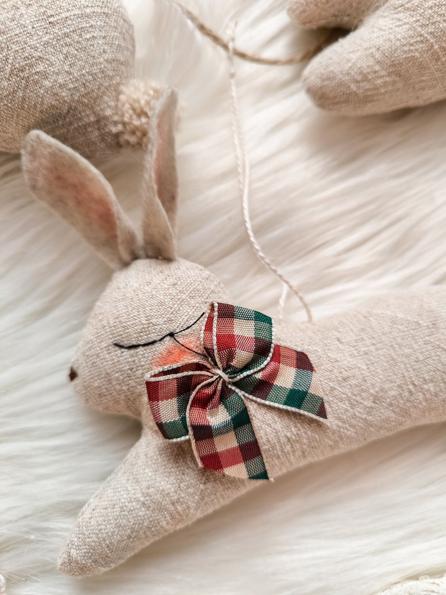 Linen Garland with Bunnies