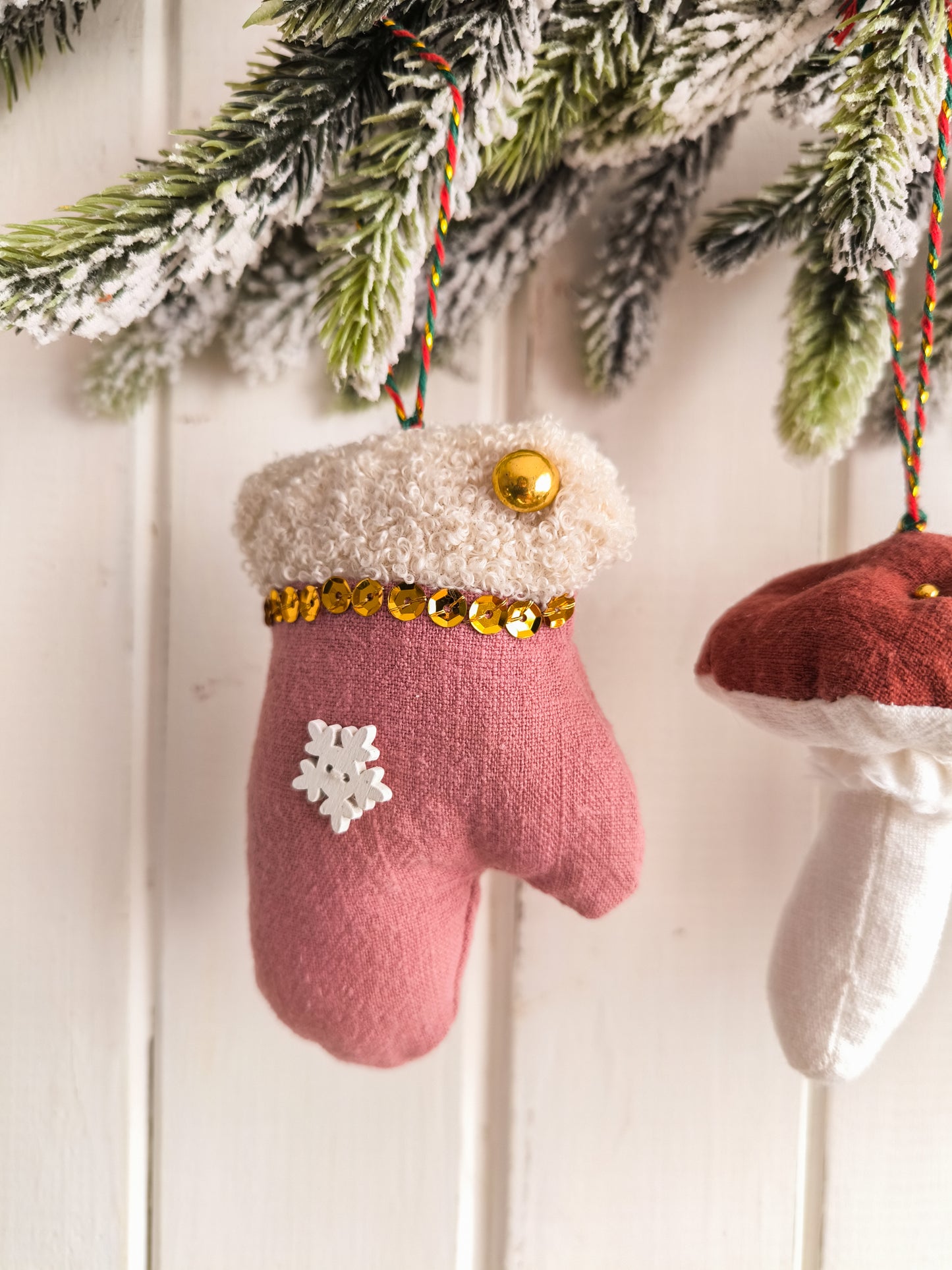 Linen Christmas Tree Decorations Set in Box