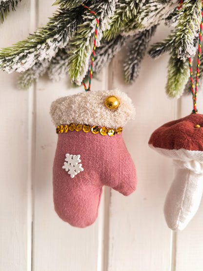 Linen Christmas Tree Decorations Set in Box