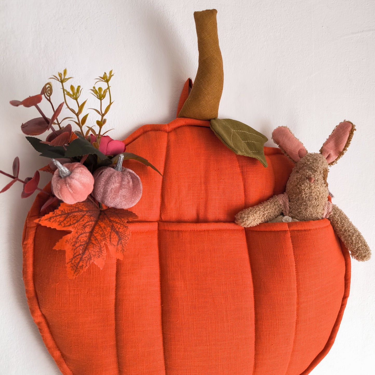 Pumpkin-Shaped Linen Wall Organizer