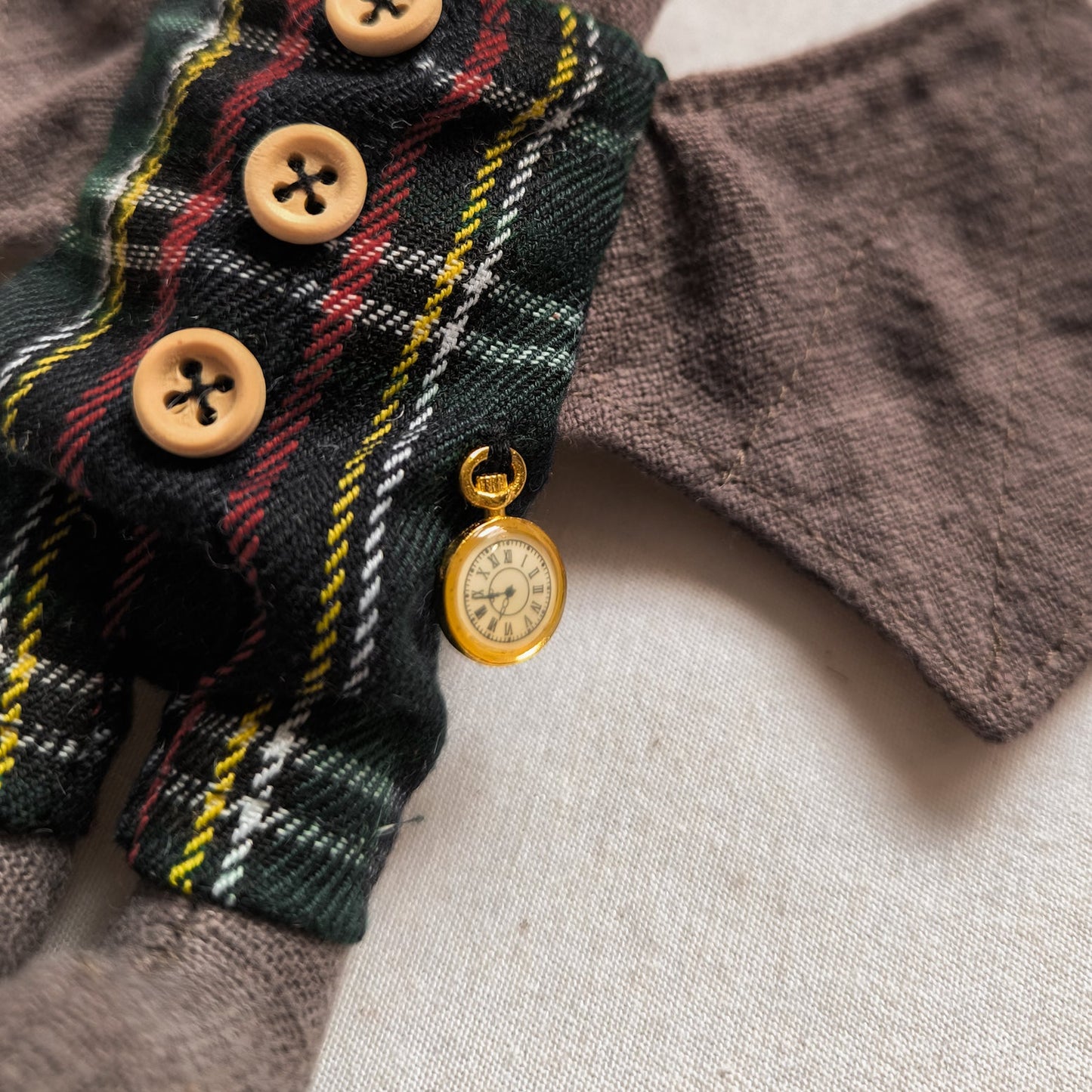 Lucien & Morgana Linen Bat Couple