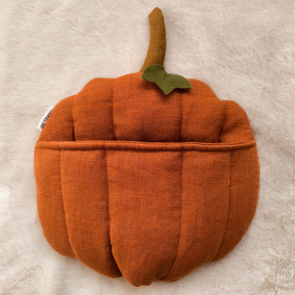 Linen Bat in Pumpkin Pocket